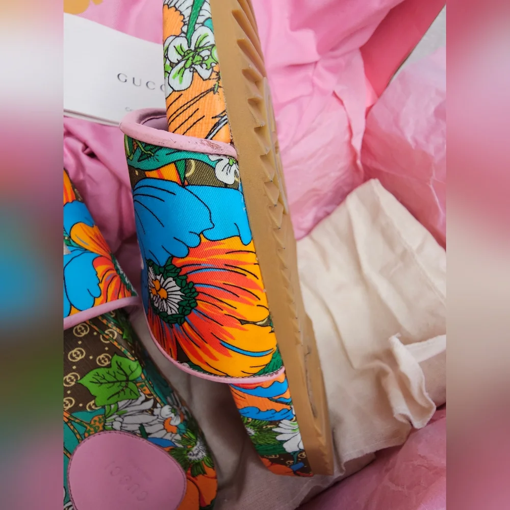 100% Authentic The north face x gucci slides - Picture 10 of 12